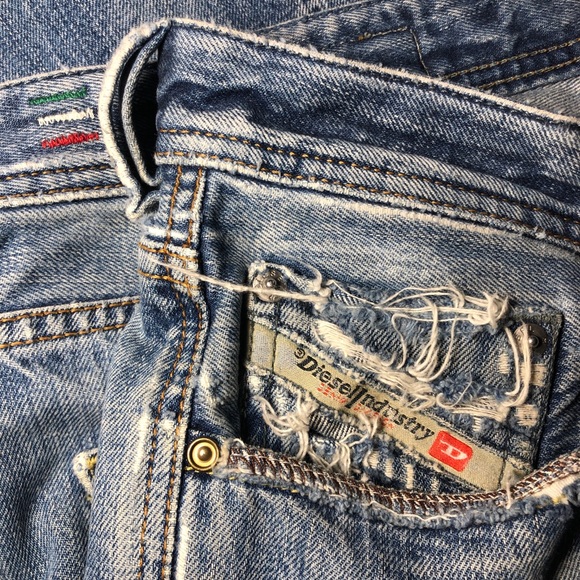 Diesel Larkee 33/30 Straight Fit - Picture 7 of 8